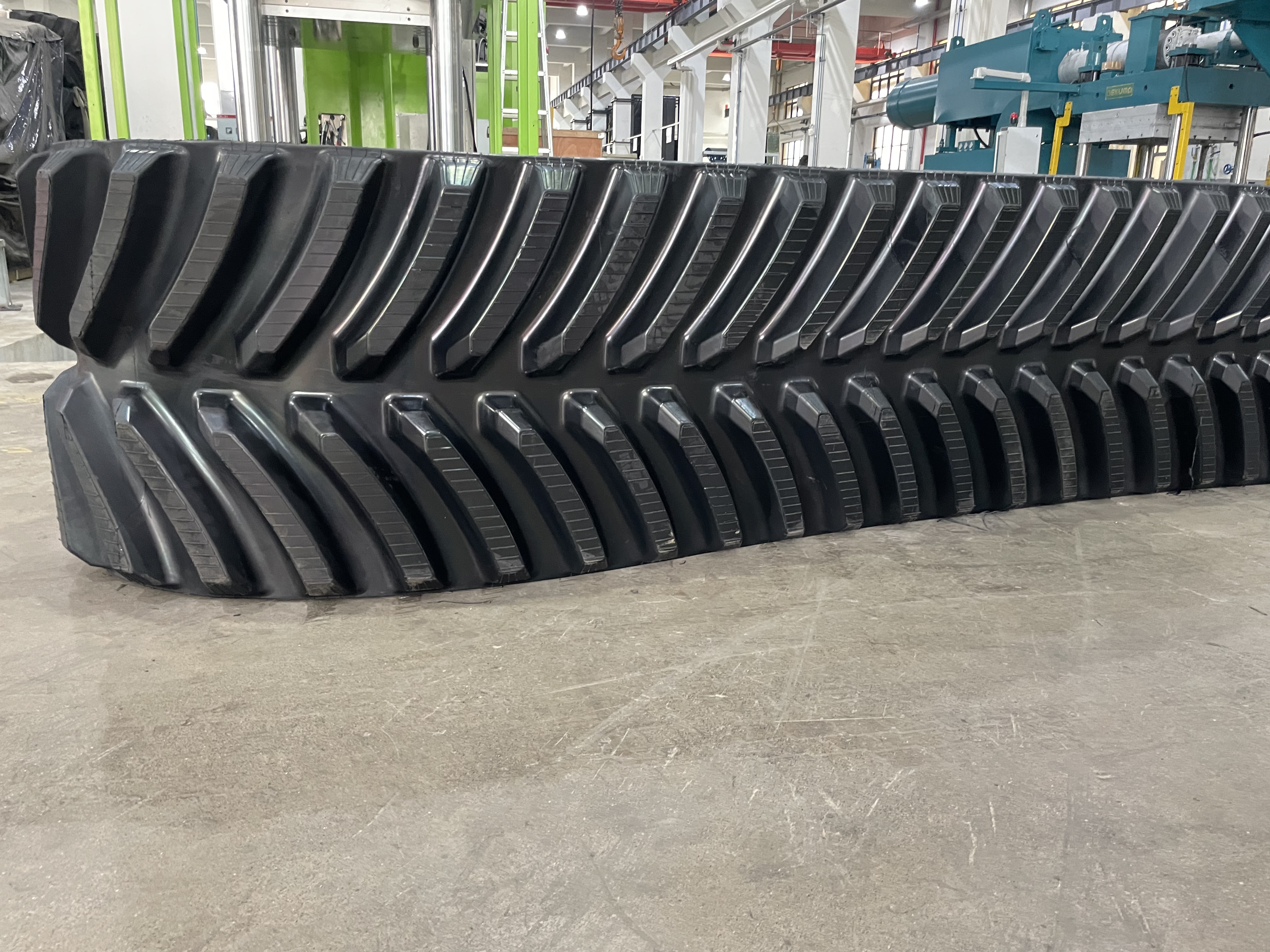 Rubber track Camso