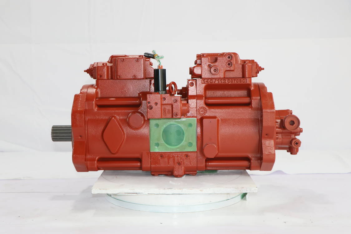 DX300 hydraulic motor