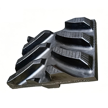 rubber track2